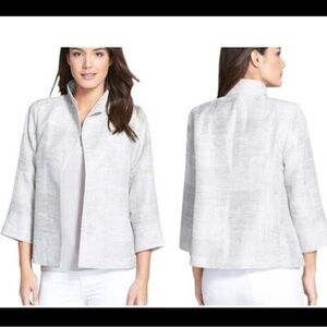 Eileen Fisher Silver Metallic Funnel Neck Jacket‎ Jaquard